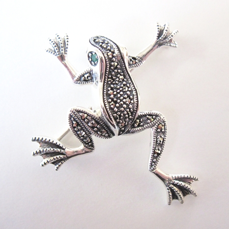 Frog Pin in Sterling with Marcasite - Click Image to Close